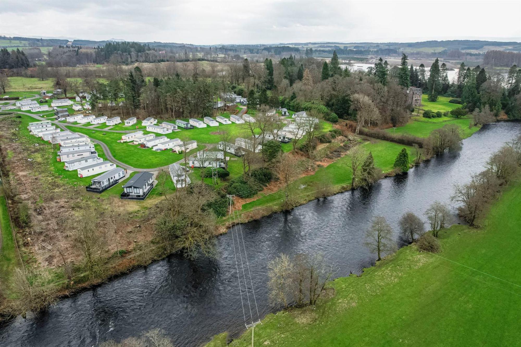 Callander Woods Holiday Park Bagian luar foto